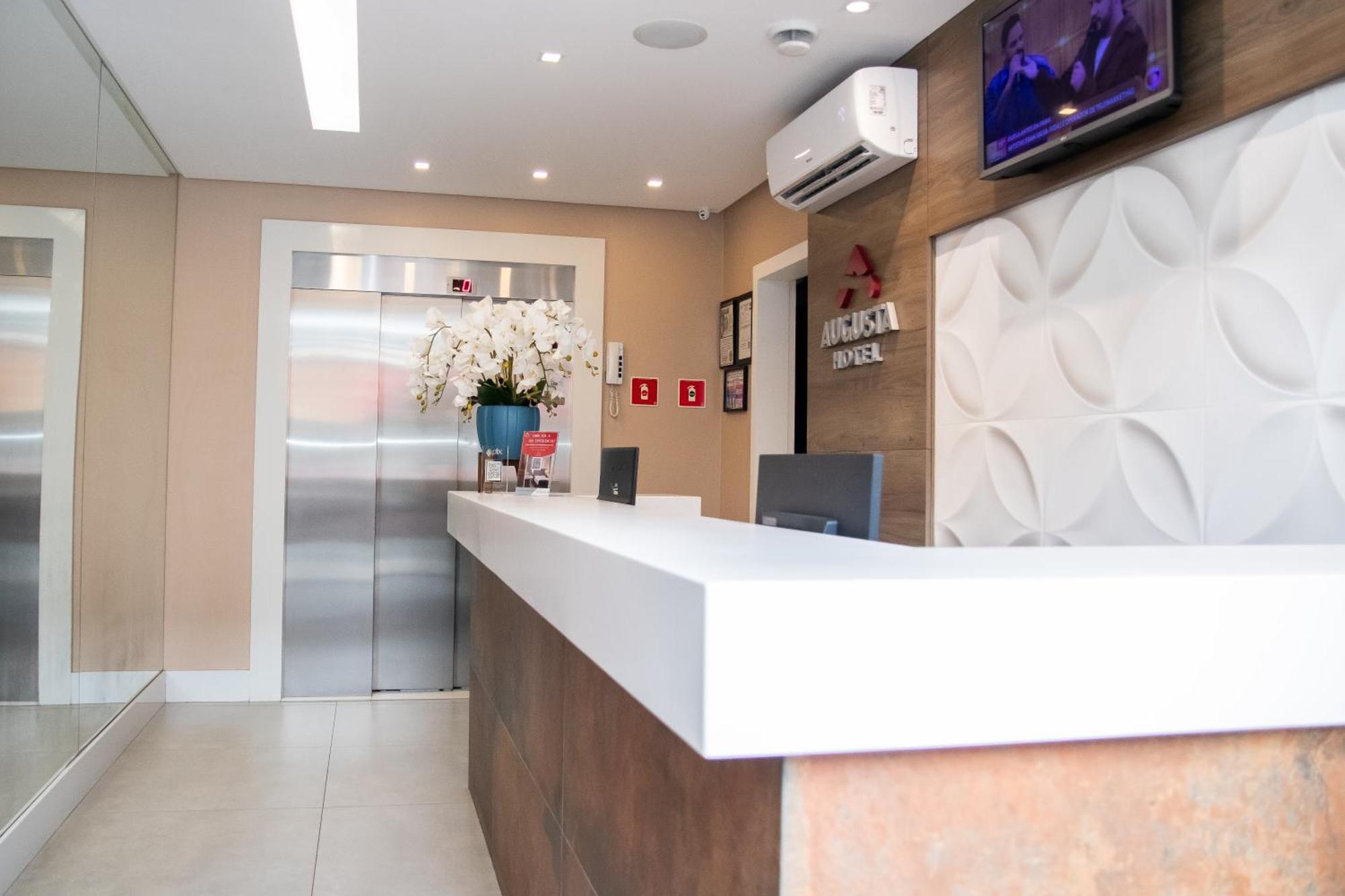 Augusta Hotel Joao Neiva ภายนอก รูปภาพ